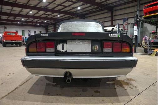 1987 Alfa Romeo Spider Quadrifoglio 2dr Convertible