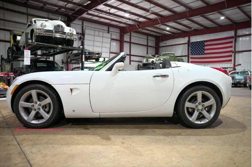 2008 Pontiac Solstice Base 2dr Convertible
