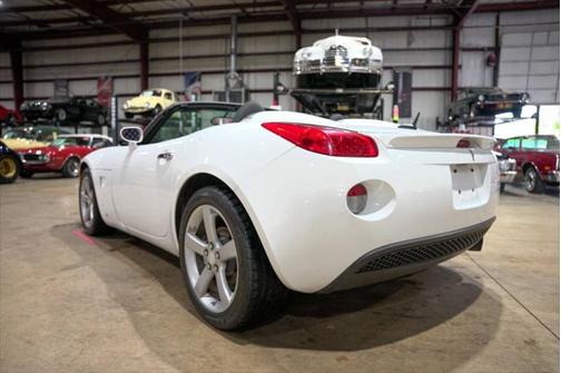 2008 Pontiac Solstice Base 2dr Convertible
