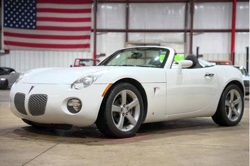 2008 Pontiac Solstice Base 2dr Convertible