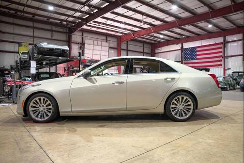 2016 Cadillac CTS 2.0L Turbo Luxury