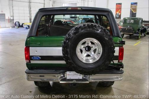 1996 Ford Bronco XLT 2dr 4WD SUV