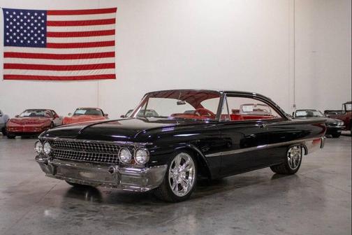 1961 Ford Galaxie Base
