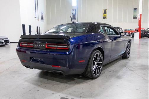 Contusion Blue/Satin Pitch Black 2017 Dodge Challenger R/T Scat Pack