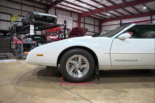 1991 Pontiac Firebird Formula 2dr Hatchback