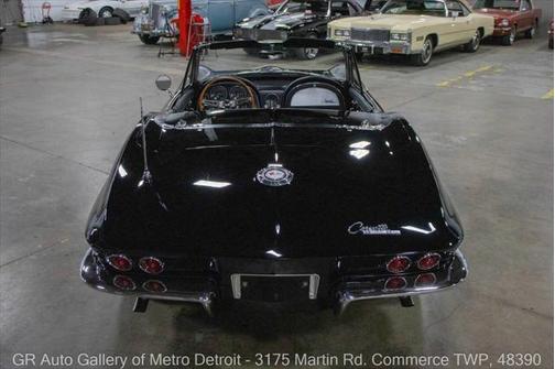 1965 Chevrolet Corvette Base