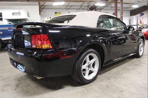 Black 1999 Ford Mustang SVT Cobra
