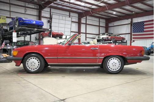 1986 Mercedes-Benz S-Class 560 SL 2dr Convertible