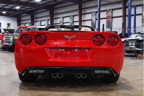 Victory Red 2005 Chevrolet Corvette Base