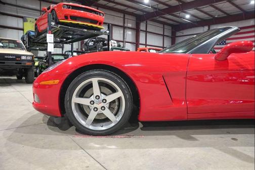 Victory Red 2005 Chevrolet Corvette Base