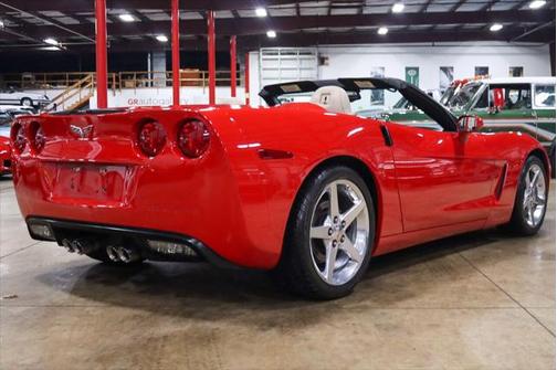 Victory Red 2005 Chevrolet Corvette Base