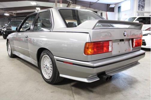 1988 BMW M3 Base