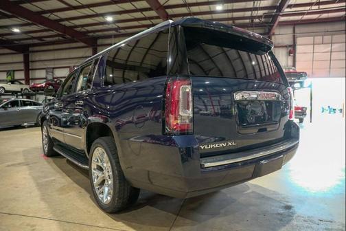 2017 GMC Yukon XL Denali
