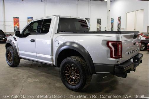 Ingot Silver 2019 Ford F-150 Raptor 4x4 4dr SuperCab 5.5 ft. SB