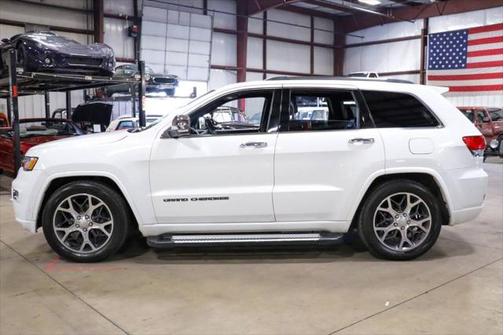 2019 Jeep Grand Cherokee Overland