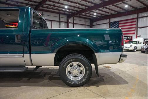 1999 Ford F-250 XLT Crew Cab