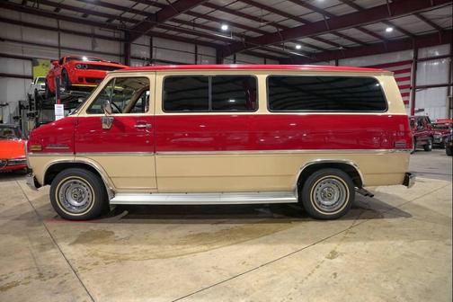 1984 Chevrolet Van G20 Beauville 3dr Extended Passenger Van