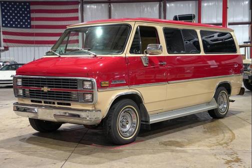 1984 Chevrolet Van G20 Beauville 3dr Extended Passenger Van