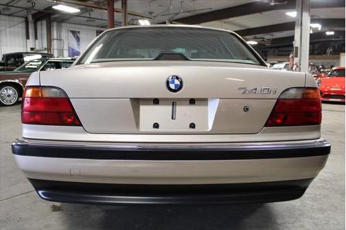 1998 BMW 740 740i 4dr Sedan
