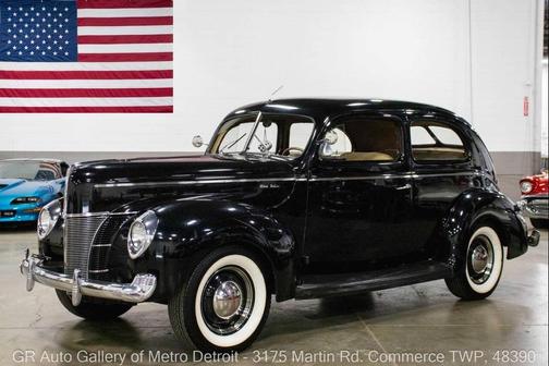 1940 Ford Deluxe Base