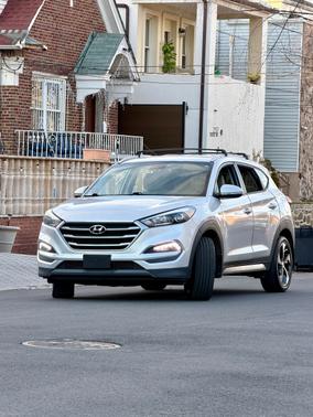 2017 Hyundai TUCSON Sport