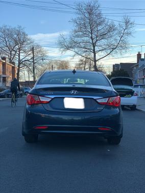 2012 Hyundai SONATA Limited