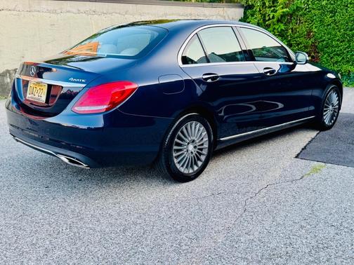 2015 Mercedes-Benz C-Class 