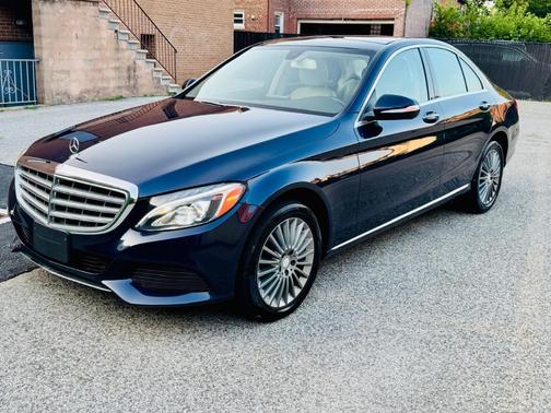 2015 Mercedes-Benz C-Class 
