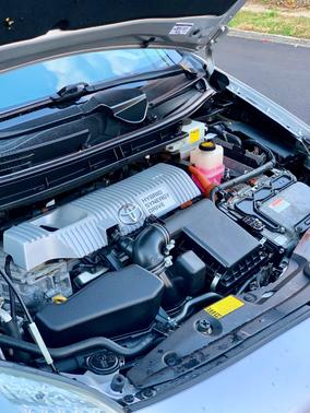 2012 Toyota Prius Two