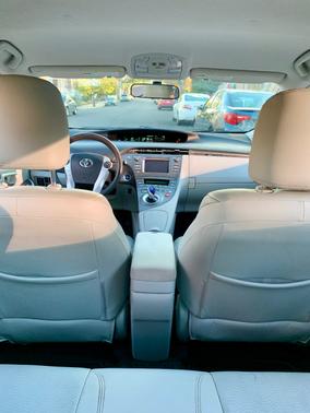 2012 Toyota Prius Two