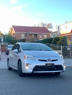 2012 Toyota Prius Two