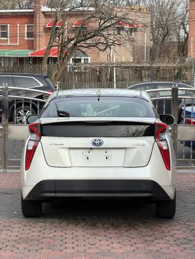 2017 Toyota Prius Two