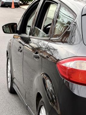 2013 Ford C-Max Hybrid SE