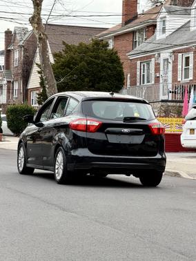 2013 Ford C-Max Hybrid SE