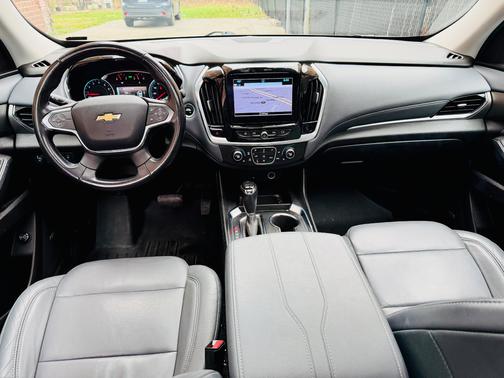 Gr 2019 Chevrolet Traverse LT Cloth