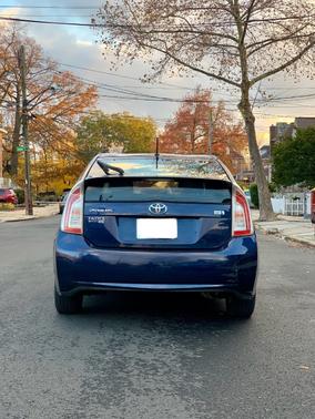 2013 Toyota Prius Two