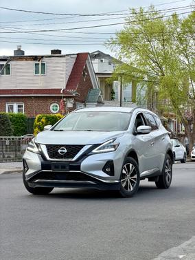 Silver 2021 Nissan Murano SV