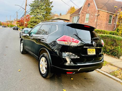 2015 Nissan Rogue SV