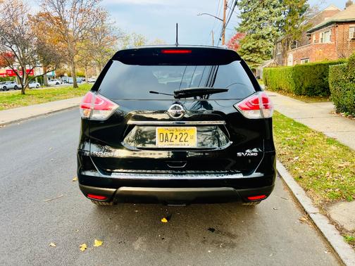 2015 Nissan Rogue SV