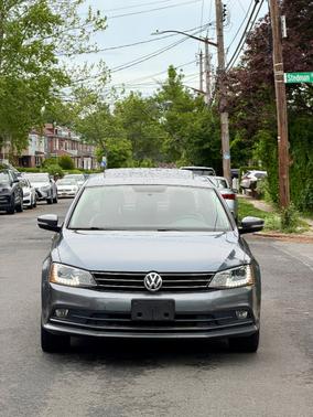 Silver 2015 Volkswagen Jetta 1.8T Sport