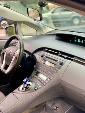 2010 Toyota Prius I