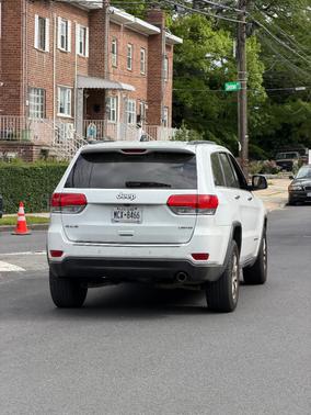 White 2015 Jeep Grand Cherokee Limited