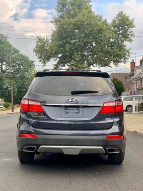 2016 Hyundai SANTA FE SE