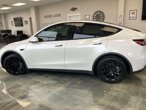 2020 Tesla Model Y Long Range Dual Motor All-Wheel Drive