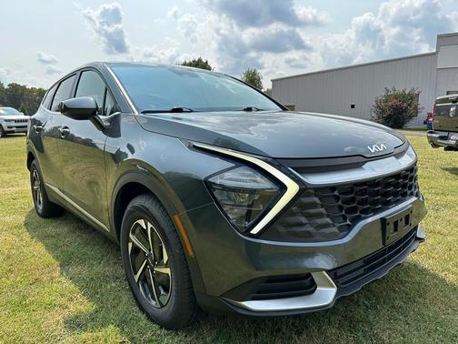 2023 Kia Sportage Hybrid LX