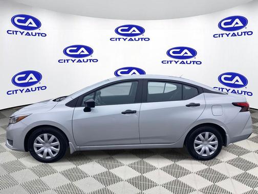 Brilliant Silver Metallic 2025 Nissan Versa 1.6 S