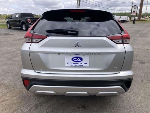 Alloy Silver Metallic 2025 Mitsubishi Eclipse Cross SE