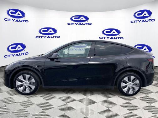 Solid Black 2023 Tesla Model Y Long Range Dual Motor All-Wheel Drive