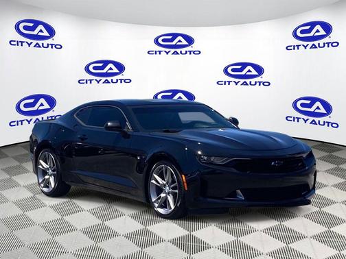 Mosaic Black Metallic 2019 Chevrolet Camaro 1LT