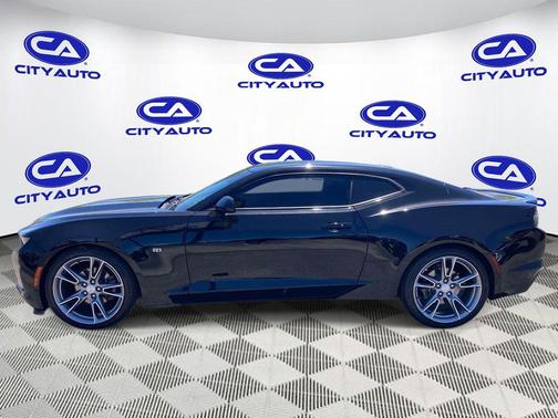 Mosaic Black Metallic 2019 Chevrolet Camaro 1LT